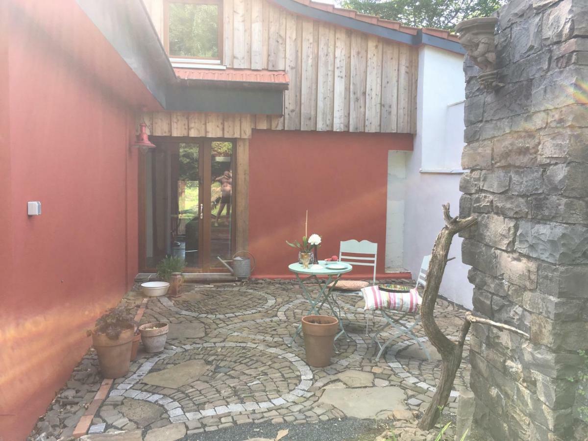 Kleine Villa Im Wilden Garten Гуммерсбах Экстерьер фото